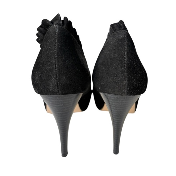 Madden Girl Guava  Cushion Pumps Ruffle Black Microsuede Women Size 9 High Heels - Picture 8 of 10